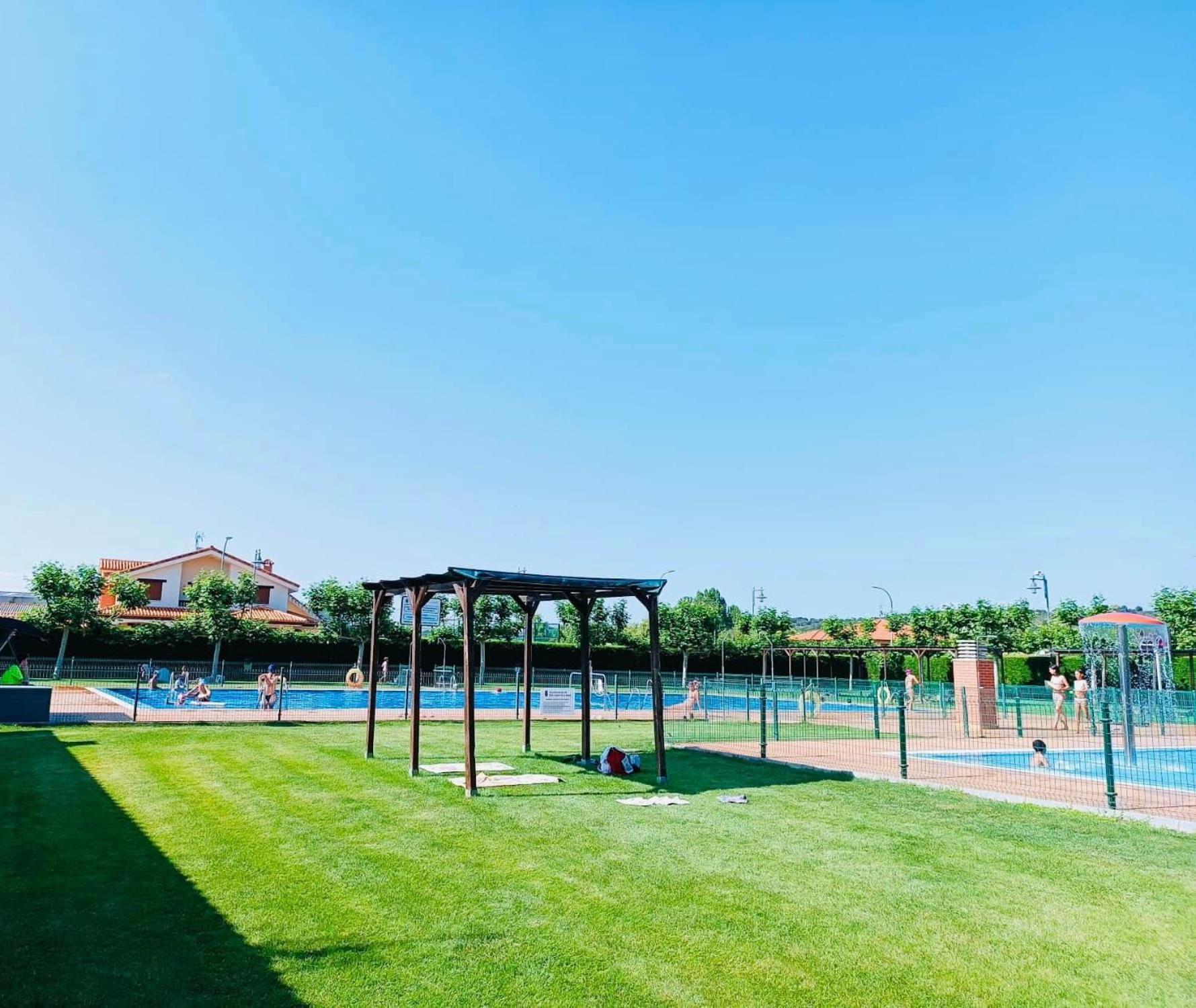 הוילה San Justo de la Vega Casa Pita מראה חיצוני תמונה